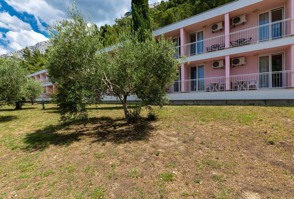 Tourist Settlement Brzet Hotel Omiš Exterior foto